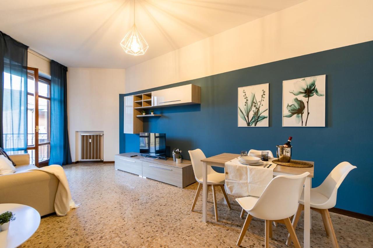 Blue Wave Apartment [Arona - Lago Maggiore] Esterno foto